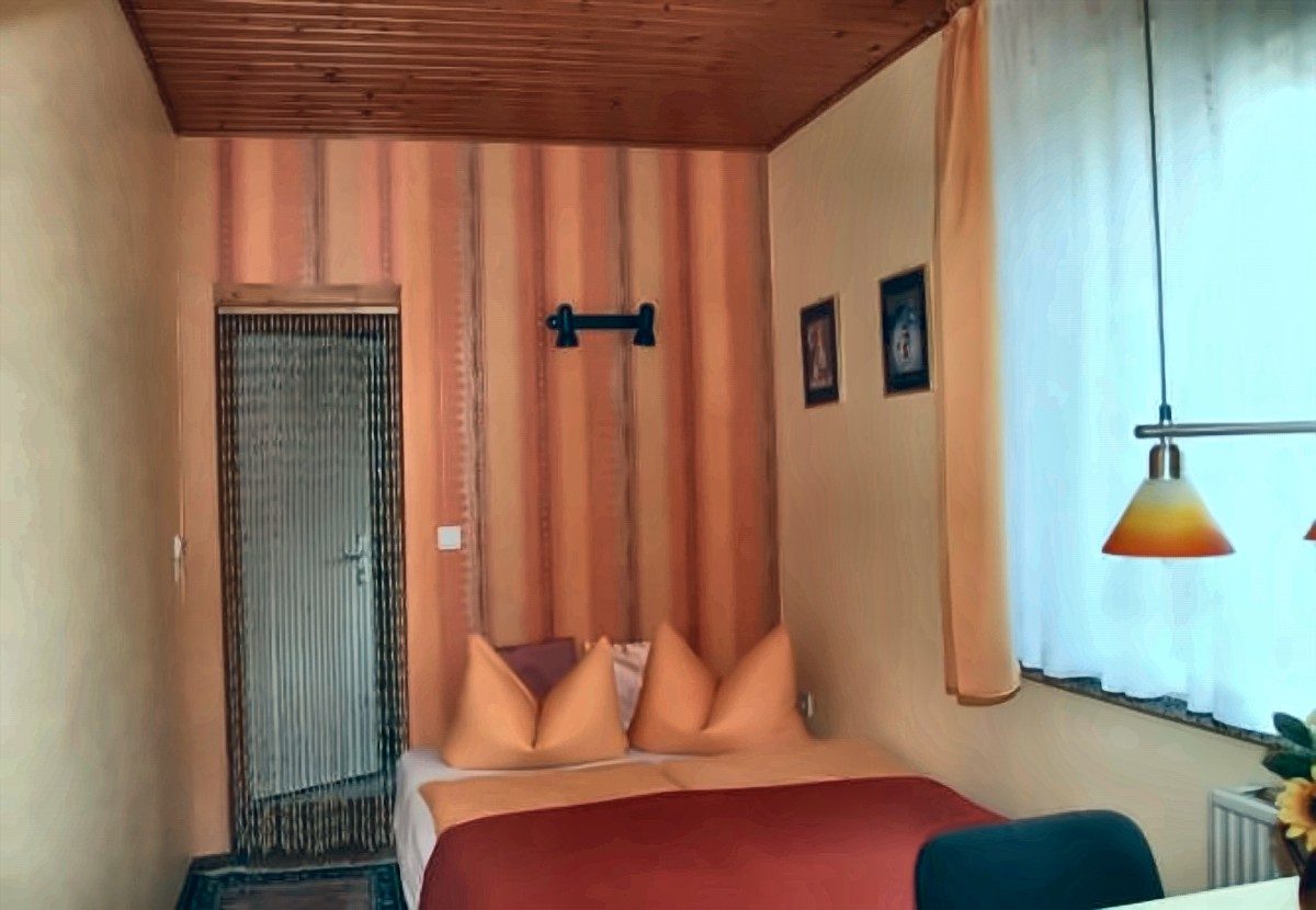 Zimmer 3 Doppelzimmer, Ansicht 2